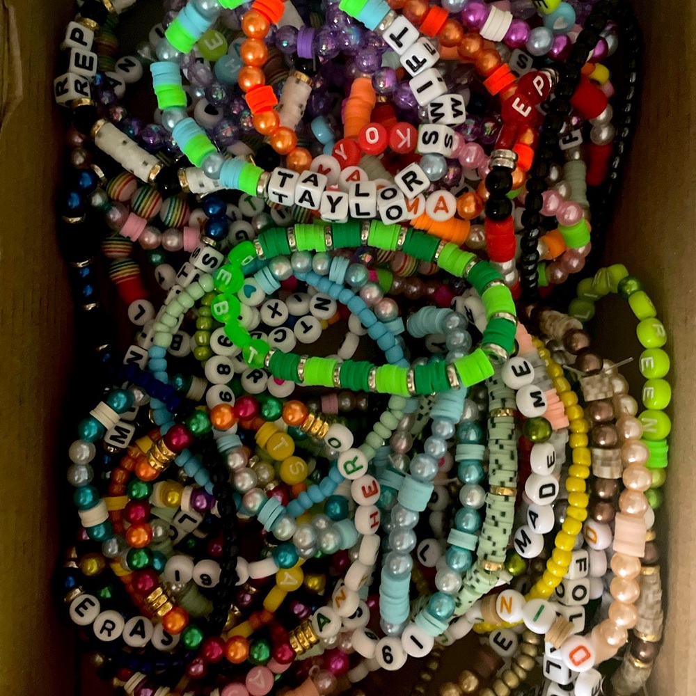 ✨CUSTOM✨ Taylor Swift Friendship Bracelets